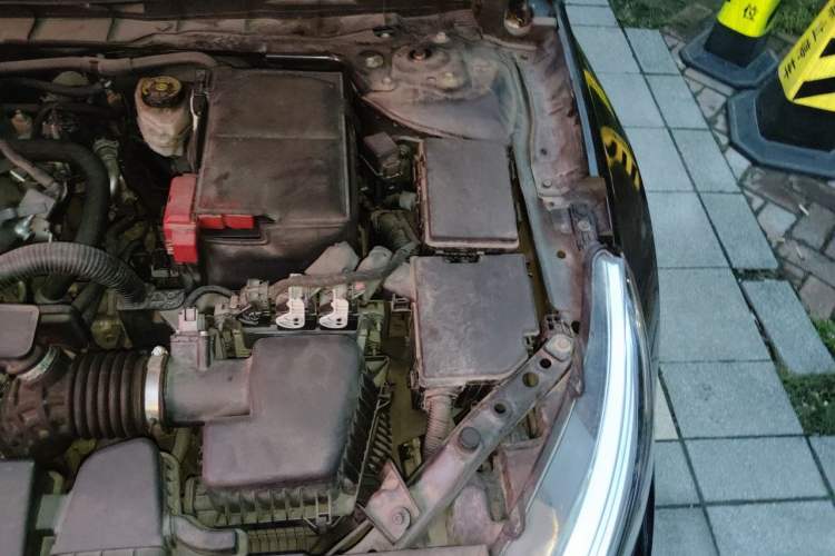 Used Nissan Teana 2020 2.0L XL Comfort Edition Engine Bay Left