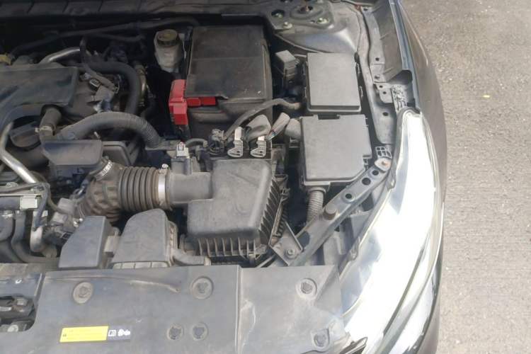 Used Nissan Teana 2020 2.0L XL Comfort Edition Engine Bay Left