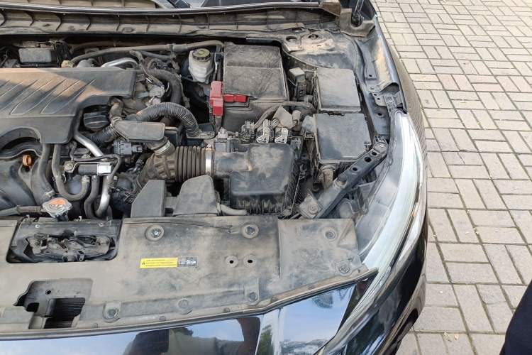 Used Nissan Teana 2020 2.0L XL Comfort Edition Engine Bay Left