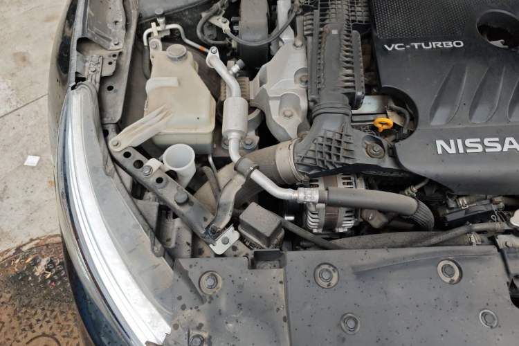 Used Nissan Teana 2020 2.0T XL Upper AD1 Smart Navigation Edition Engine Bay Right