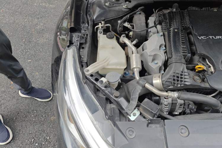 Used Nissan Teana 2020 2.0T XL Upper AD1 Smart Navigation Edition Engine Bay Right