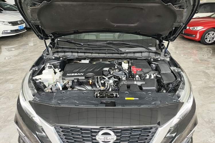 Used Nissan Teana 2020 2.0L XL Comfort Edition Engine Bay