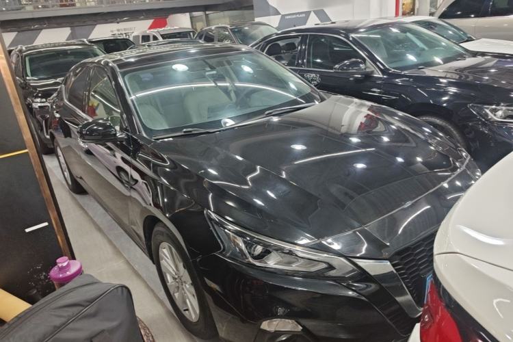 Used Nissan Teana 2020 2.0L XL Comfort Edition Front Right 45 Deg