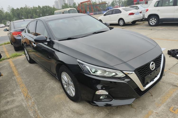 Used Nissan Teana 2020 2.0L XL Comfort Edition Front Right 45 Deg