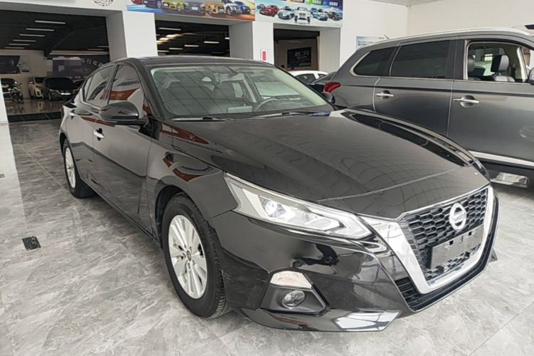 Used Nissan Teana 2020 2.0L XL Comfort Edition Front Right 45 Deg