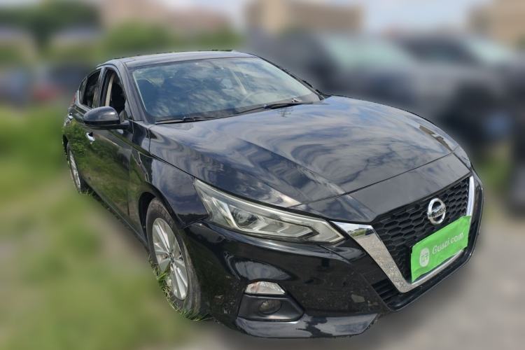 Used Nissan Teana 2020 Revised Version 2.0L XL Comfort Edition Front Right 45 Deg