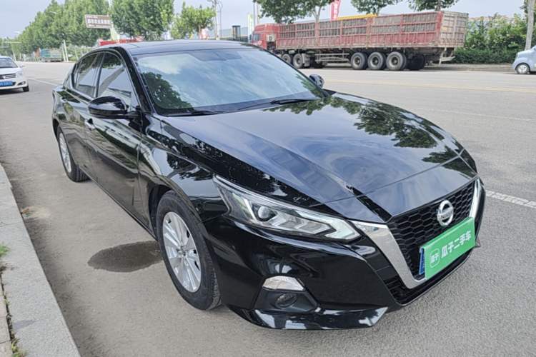 Used Nissan Teana 2020 2.0L XL Comfort Edition Front Right 45 Deg