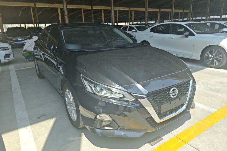 Used Nissan Teana 2020 2.0L XL Comfort Edition Front Right 45 Deg