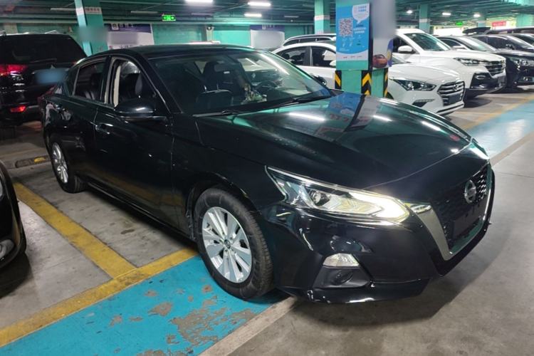 Used Nissan Teana 2020 2.0L XL Comfort Edition Front Right 45 Deg