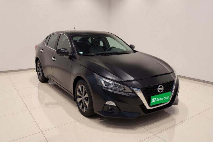 Used Nissan Teana 2020 2.0L XL Comfort Edition Front Right 45 Deg