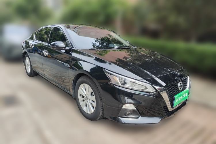 Used Nissan Teana 2020 2.0L XL Comfort Edition Front Right 45 Deg
