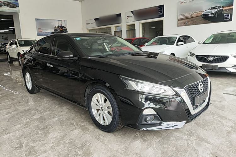 Used Nissan Teana 2020 2.0L XL Comfort Edition Front Right 45 Deg