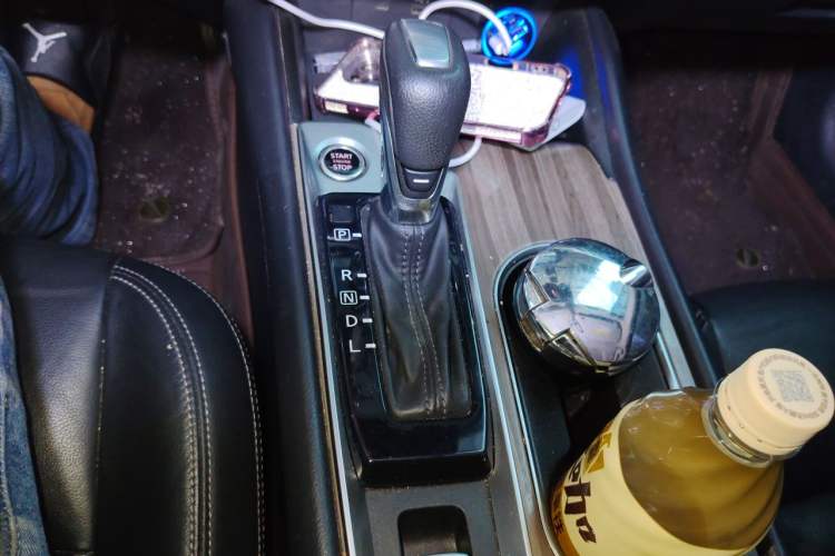 Used Nissan Teana 2020 2.0L XE Fashion Edition Gear Lever