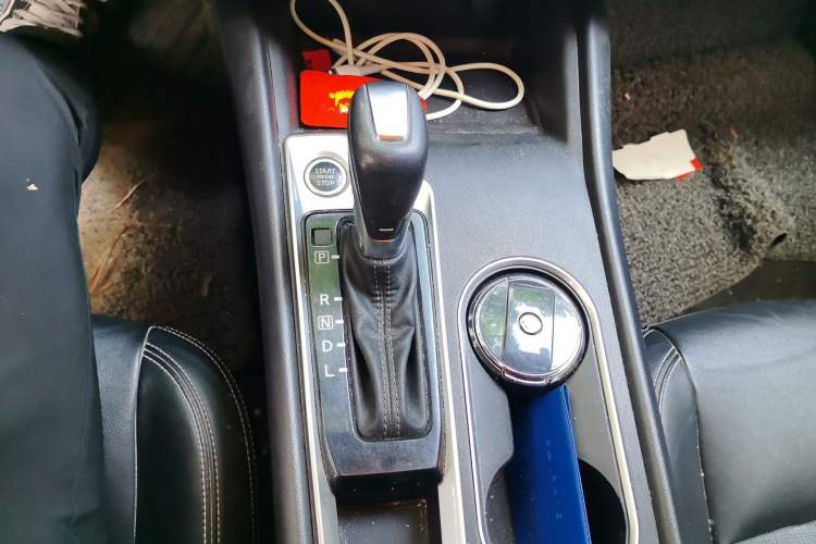 Used Nissan Teana 2020 2.0L XL Comfort Edition Gear Lever