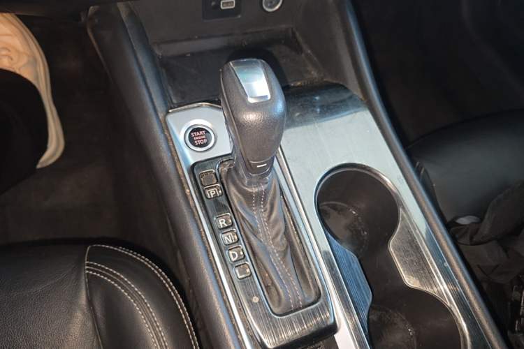Used Nissan Teana 2020 2.0L XL Comfort Edition Gear Lever