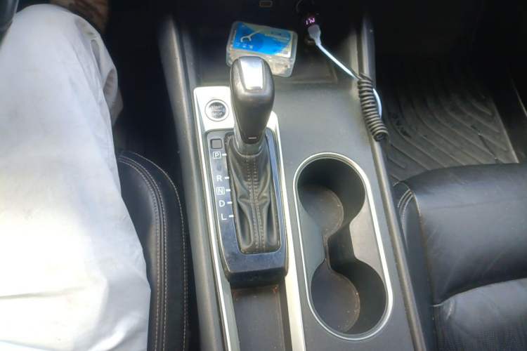Used Nissan Teana 2020 2.0L XL Comfort Edition Gear Lever