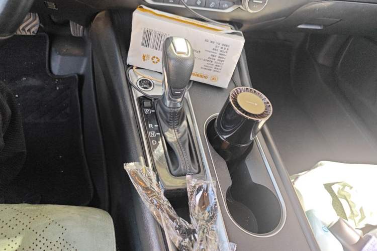 Used Nissan Teana 2020 2.0L XL Comfort Edition Gear Lever
