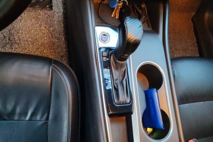 Used Nissan Teana 2020 Revised Version 2.0L XL Comfort Edition Gear Lever