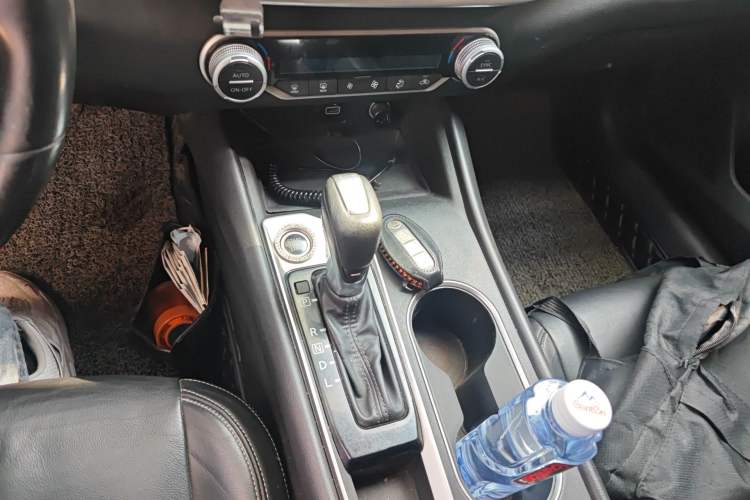 Used Nissan Teana 2020 2.0L XL Comfort Edition Gear Lever