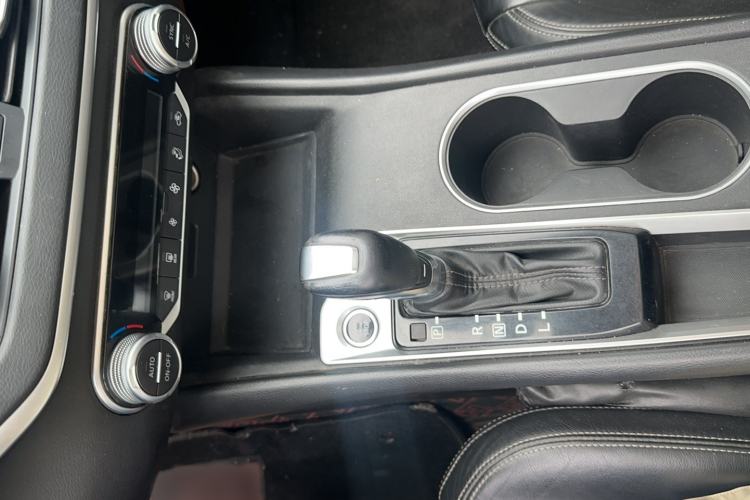 Used Nissan Teana 2020 2.0L XL Comfort Edition Gear Lever