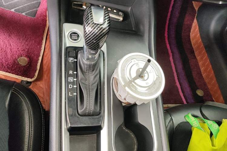 Used Nissan Teana 2020 2.0L XL Comfort Edition Gear Lever