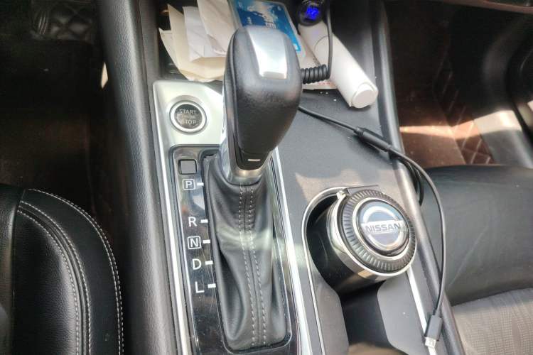 Used Nissan Teana 2020 2.0L XL Comfort Edition Gear Lever
