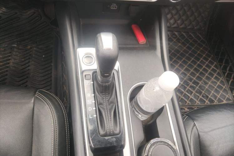 Used Nissan Teana 2020 2.0L XL Comfort Edition Gear Lever