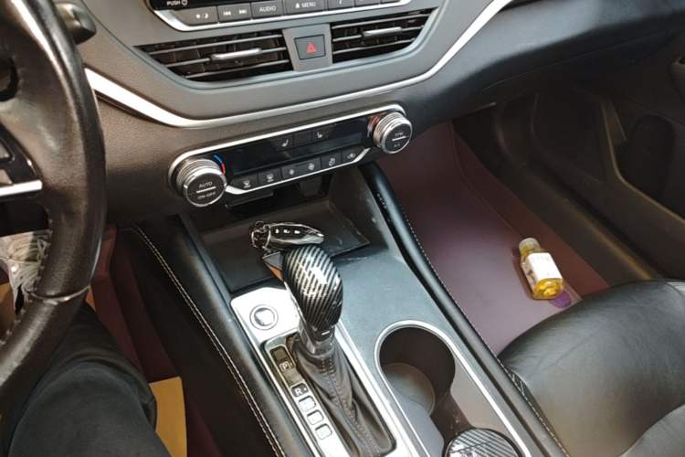 Used Nissan Teana 2020 2.0L XL Upper SmartDrive Version Gear Lever