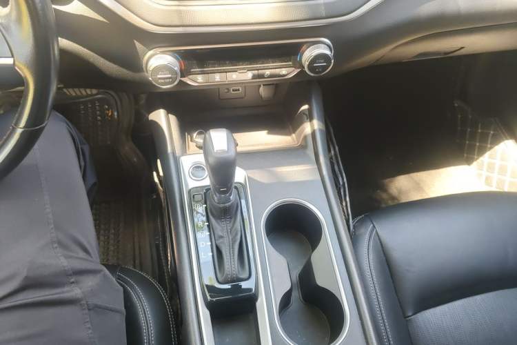 Used Nissan Teana 2020 Revised Version 2.0L XL Comfort Edition Gear Lever