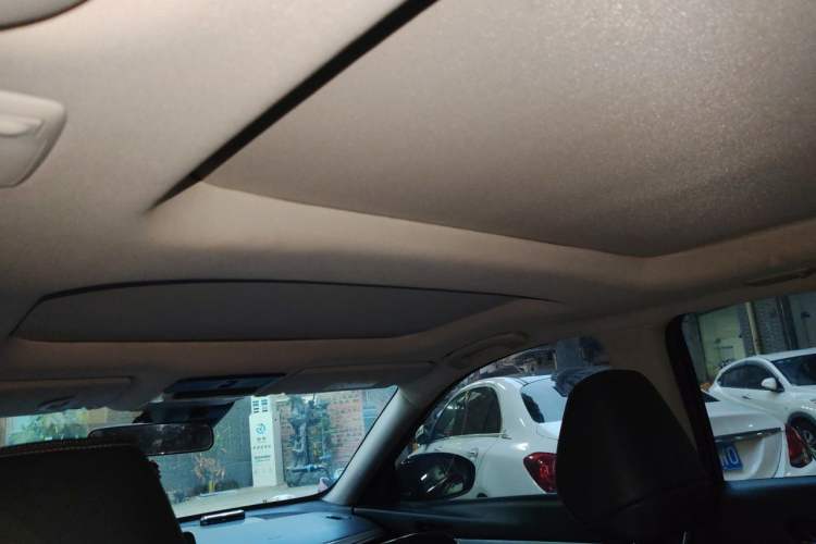 Used Nissan Teana 2020 2.0L XE Fashion Edition Headliner