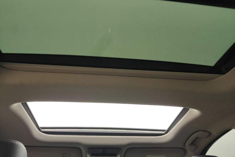 Used Nissan Teana 2020 2.0L XL Comfort Edition Headliner