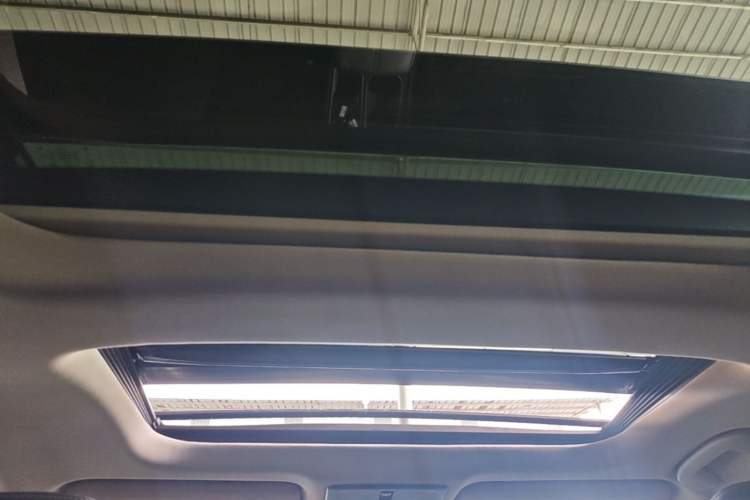 Used Nissan Teana 2020 2.0L XL Comfort Edition Headliner