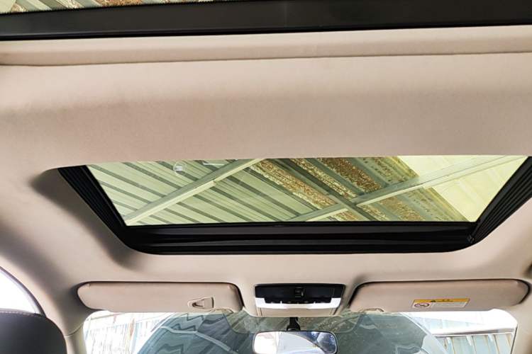 Used Nissan Teana 2020 2.0L XL Comfort Edition Headliner
