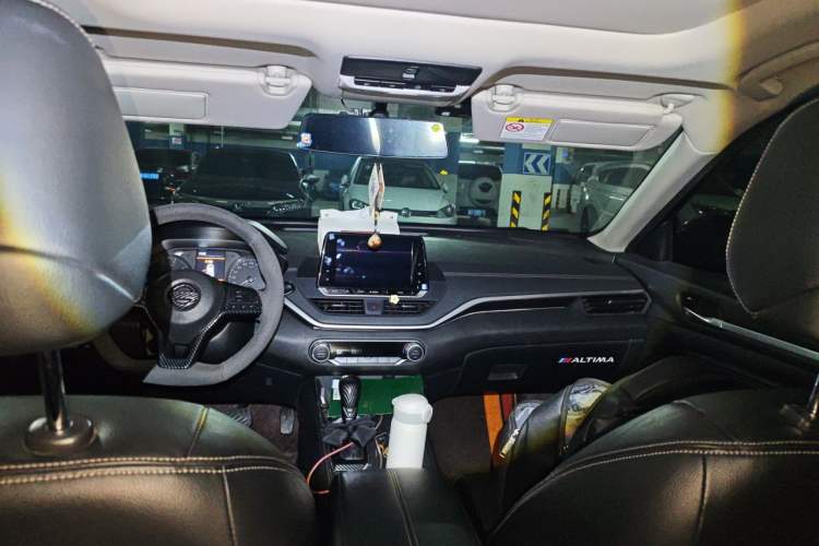 Used Nissan Teana 2020 2.0L XL Comfort Edition Headliner