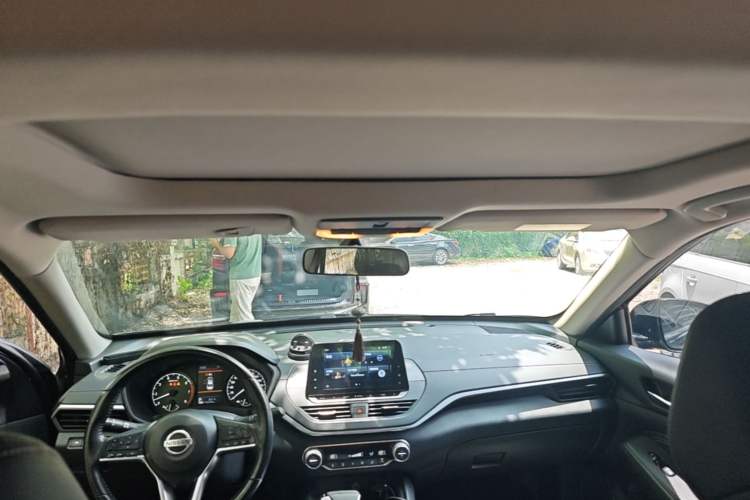 Used Nissan Teana 2020 2.0L XL Comfort Edition Headliner