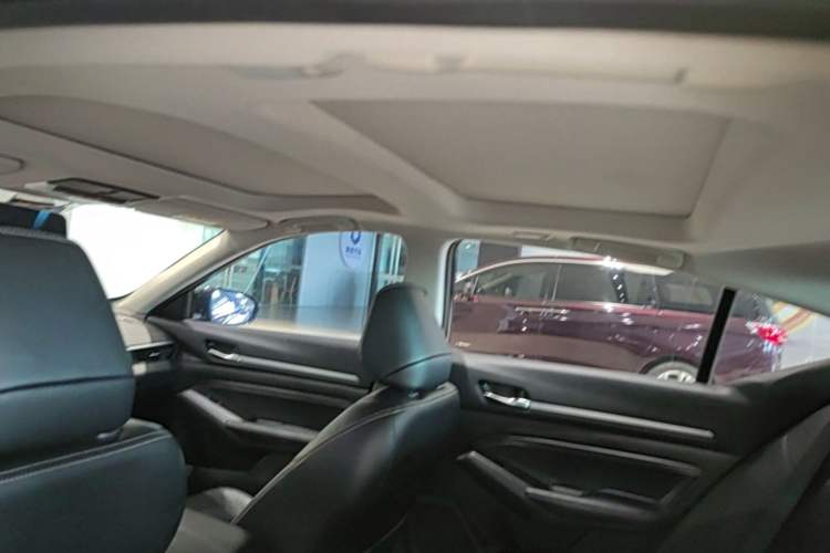 Used Nissan Teana 2020 2.0L XL Comfort Edition Headliner