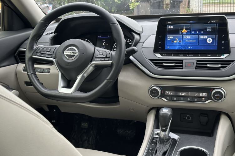 Used Nissan Teana 2020 2.0L XL Comfort Edition Interior 1