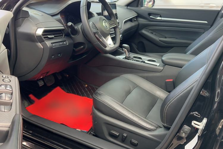 Used Nissan Teana 2020 2.0L XL Comfort Edition Interior 1