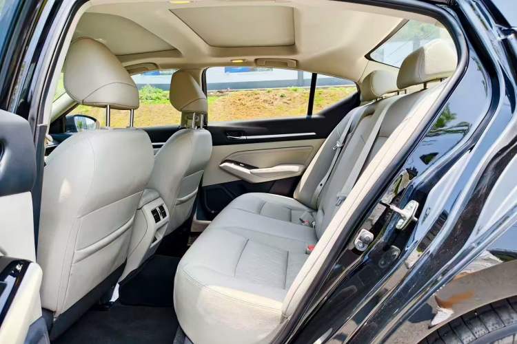Used Nissan Teana 2020 Revised Version 2.0L XL Upper Smart Drive Edition Interior 2