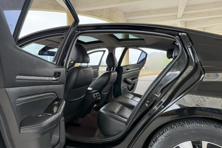Used Nissan Teana 2020 2.0L XL Upper SmartDrive Version Interior 3