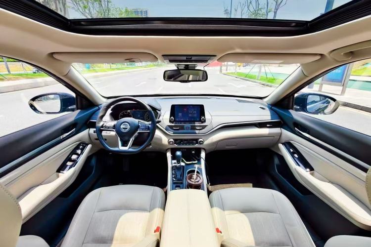 Used Nissan Teana 2020 Revised Version 2.0L XL Upper Smart Drive Edition Interior 4