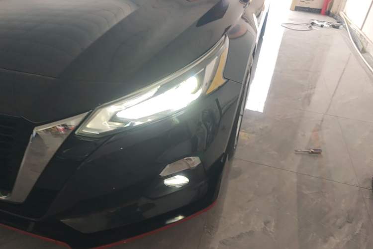 Used Nissan Teana 2020 2.0L XL Comfort Edition Left Front Headlight