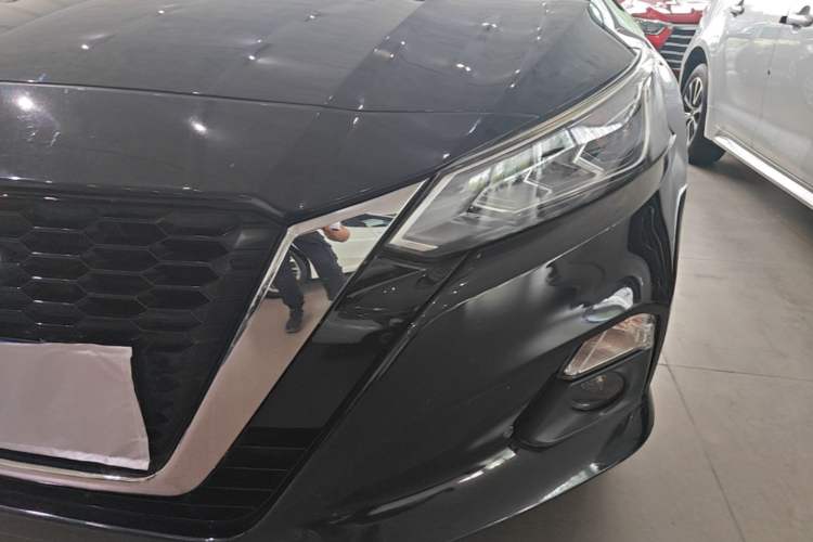Used Nissan Teana 2020 2.0L XL Comfort Edition Left Front Headlight