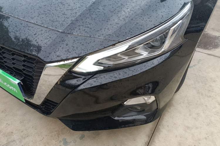 Used Nissan Teana 2020 2.0L XL Comfort Edition Left Front Headlight