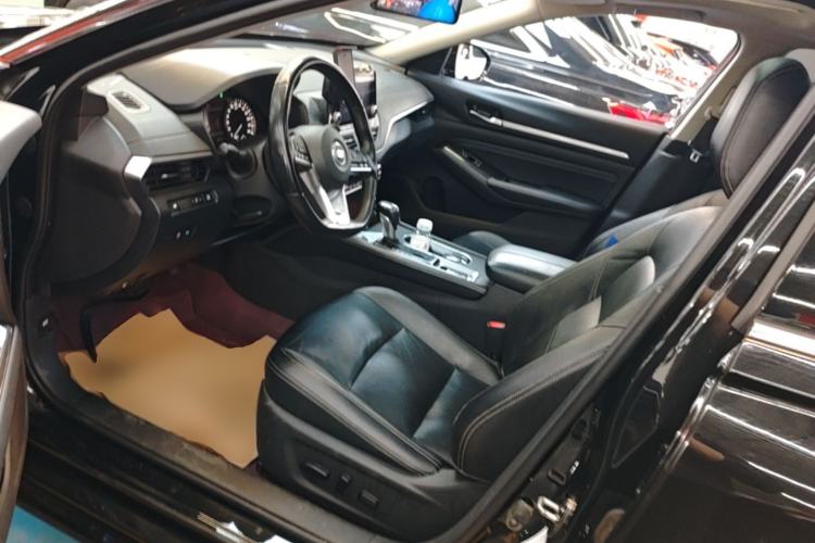 Used Nissan Teana 2020 2.0L XL Upper SmartDrive Version Left Front Seat