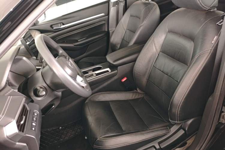 Used Nissan Teana 2020 Revised Version 2.0L XE Fashion Edition Left Front Seat