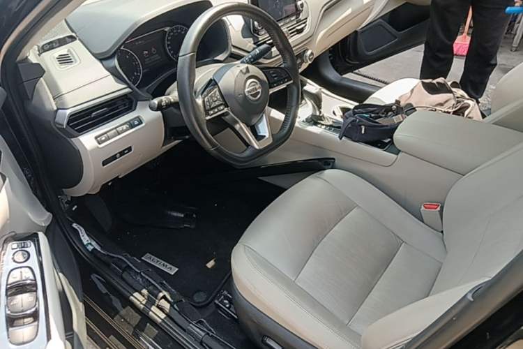 Used Nissan Teana 2020 Revised Version 2.0L XL Upper Smart Drive Edition Left Front Seat