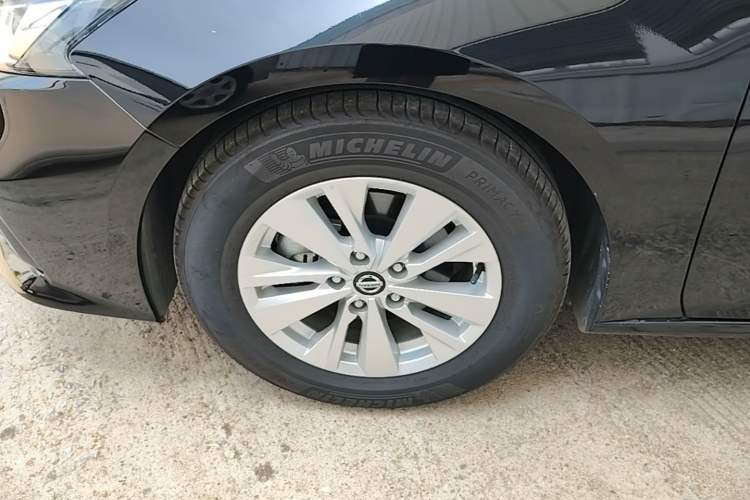 Used Nissan Teana 2020 Revised Version 2.0L XL Comfort Edition Left Front Wheel Hub