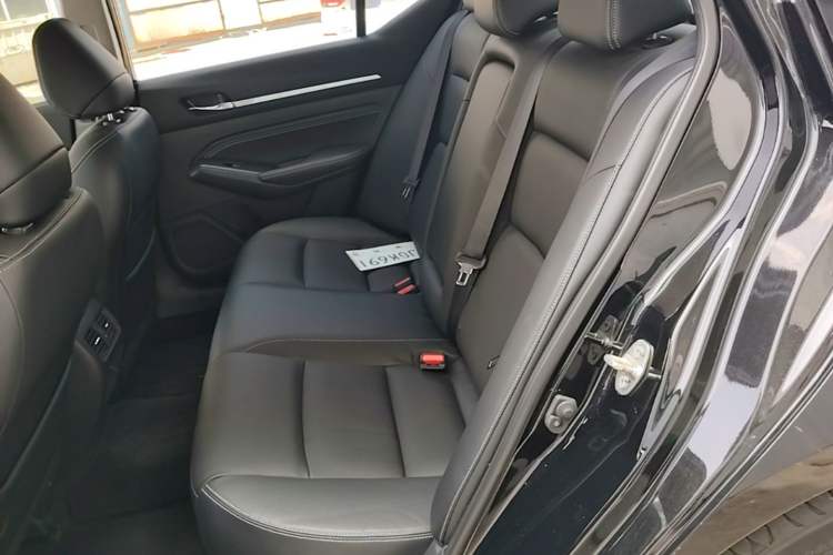 Used Nissan Teana 2020 Revised Version 2.0L XL Comfort Edition Left Rear Seat