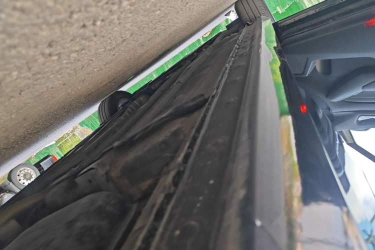 Used Nissan Teana 2020 2.0L XL Comfort Edition Left Side Sill